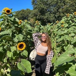 Meet your Posher, Kaylind